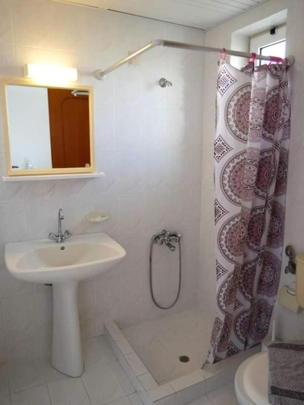 Michalis Litinas Apartments Agia Marina  ภายนอก รูปภาพ