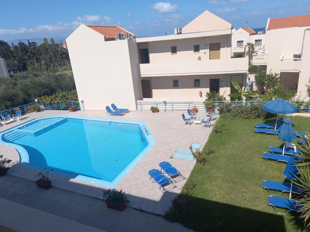 Michalis Litinas Apartments Agia Marina  ภายนอก รูปภาพ